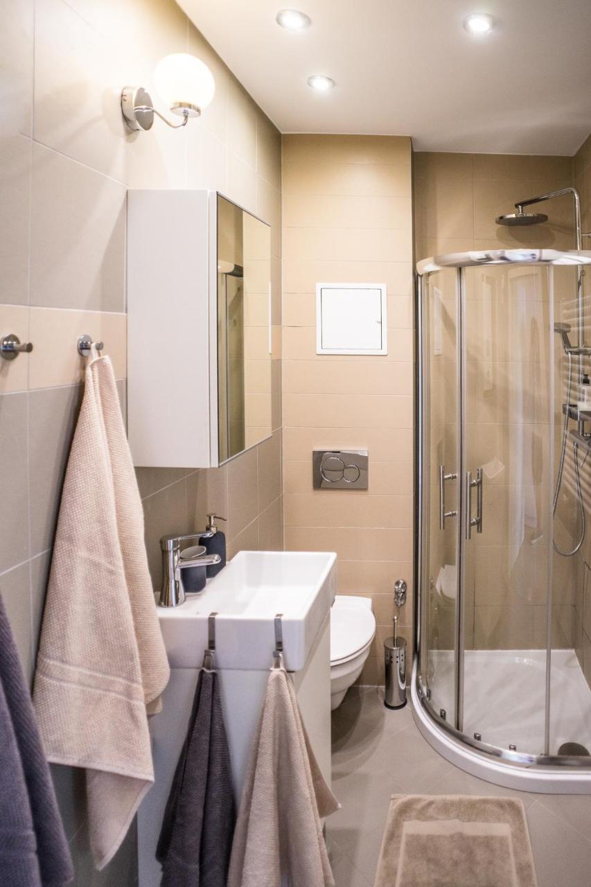 Ybl Apartment City Center Székesfehérvár Eksteriør bilde