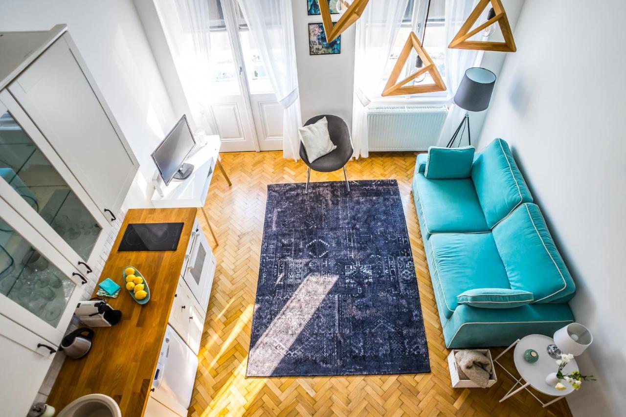 Ybl Apartment City Center Székesfehérvár Eksteriør bilde