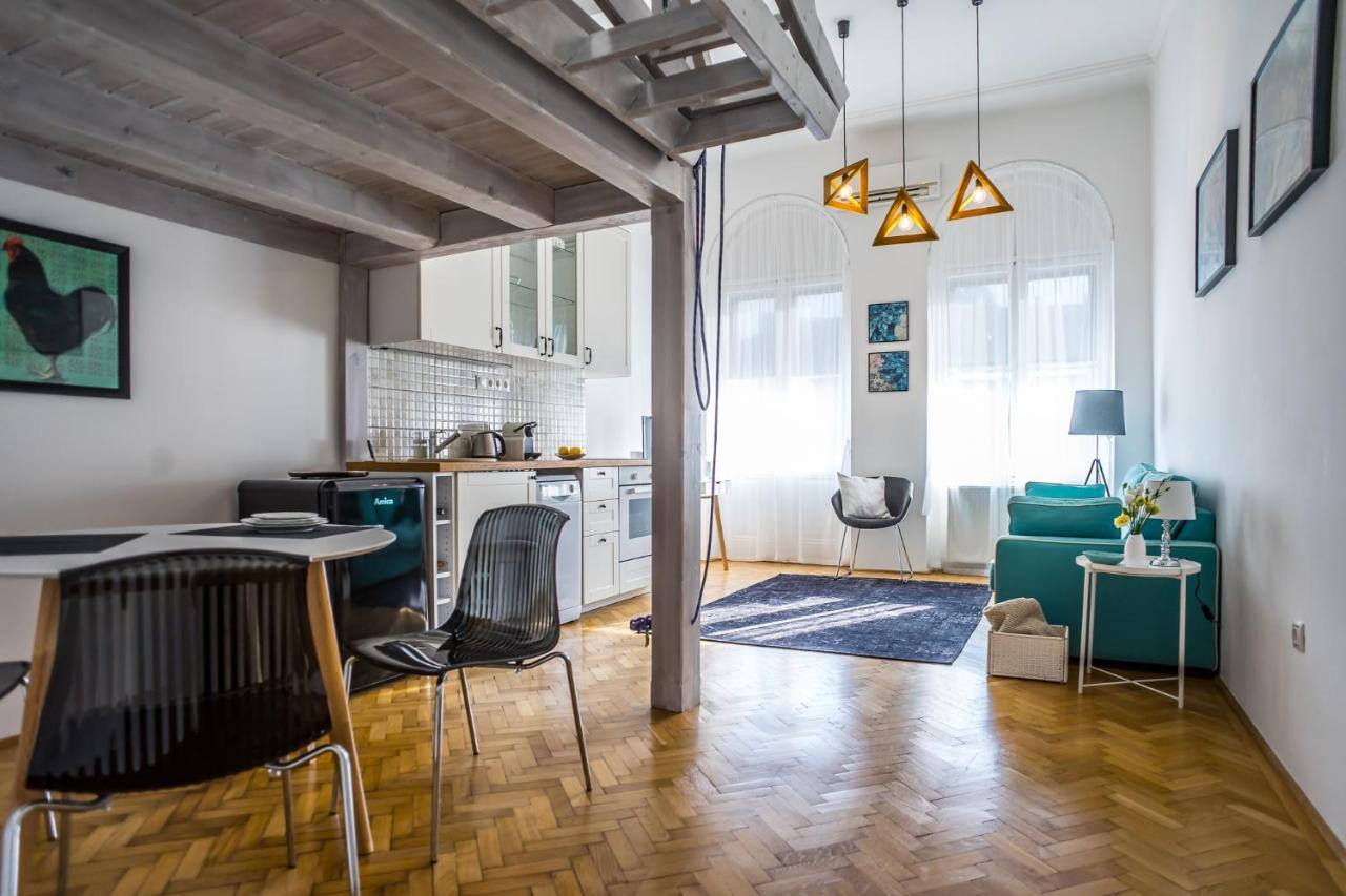 Ybl Apartment City Center Székesfehérvár Eksteriør bilde